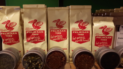 Pelikaan Thee